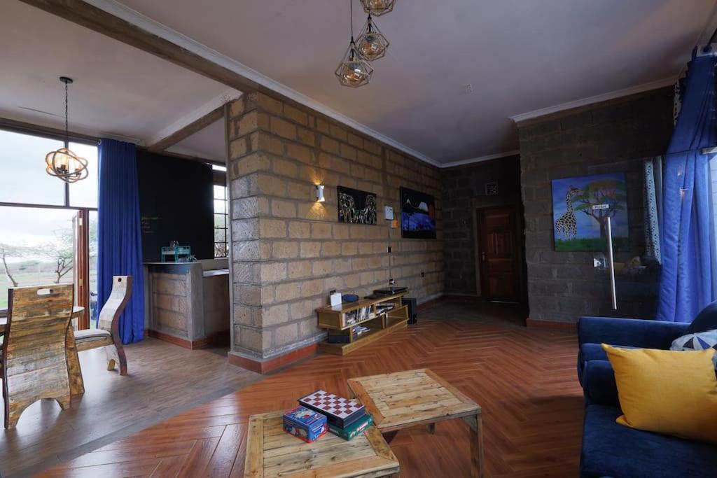 Amboseli Glass House Oloitokitok 外观 照片